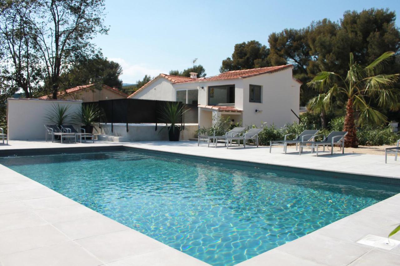 Home Cassis - Maison Les Calanques - Piscine Chauffee A 30C Luaran gambar
